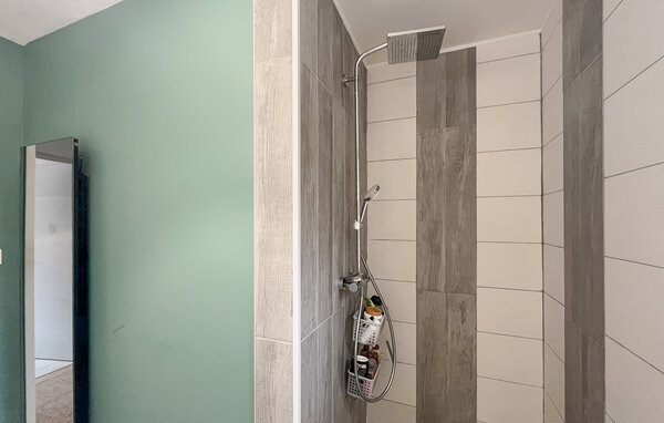 Location de vacances - St-Genies-de-Comolas , France - FLG963 703