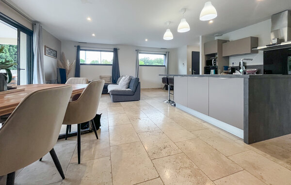 Location de vacances - St-Genies-de-Comolas , France - FLG963 401