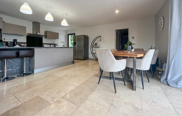 Location de vacances - St-Genies-de-Comolas , France - FLG963 402