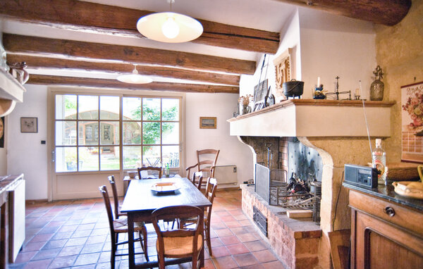 Location de vacances - Nages-et-Solorgues , France - FLG970 302