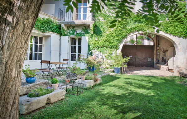 Location de vacances - Nages-et-Solorgues , France - FLG970 104