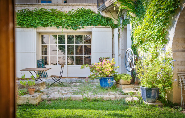 Location de vacances - Nages-et-Solorgues , France - FLG970 106