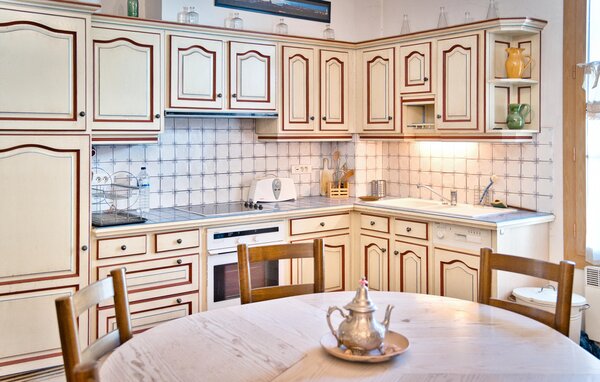 Location de vacances - Nages et solorgues , France - FLG971 401