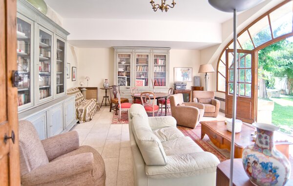 Location de vacances - Nages et solorgues , France - FLG971 3