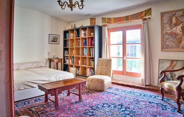 Location de vacances - Nages et solorgues , France - FLG971 301
