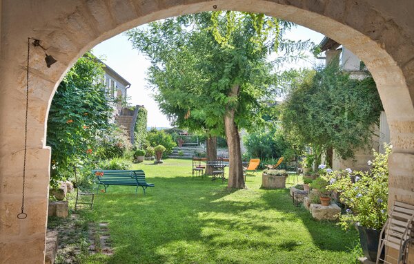 Location de vacances - Nages et solorgues , France - FLG971 9