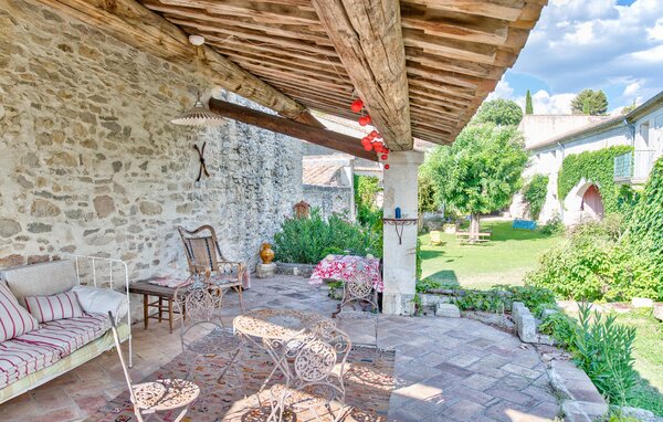 Location de vacances - Nages et solorgues , France - FLG971 105