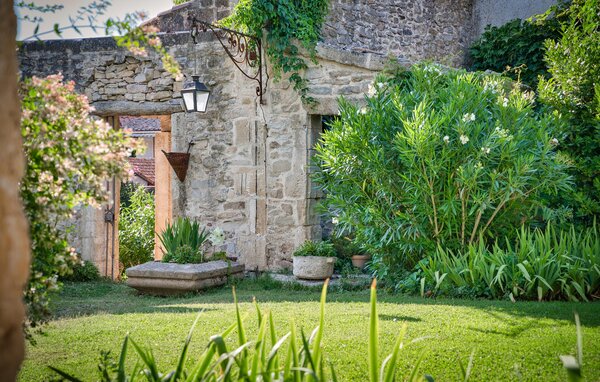 Location de vacances - Nages et solorgues , France - FLG971 108