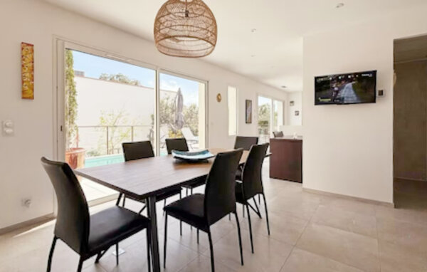 Holiday Home - Nimes , France - FLG974 6