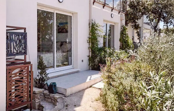 Holiday Home - Nimes , France - FLG974 7