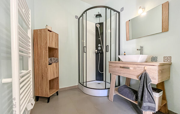 Location de vacances - Sernhac , France - FLG975 701