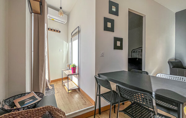 Location de vacances - Sernhac , France - FLG975 401