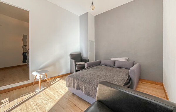 Location de vacances - Sernhac , France - FLG975 2