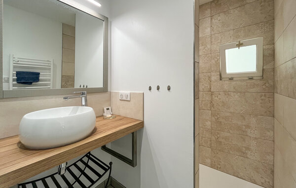 Location de vacances - Saint André de Roquepertuis , France - FLG977 701