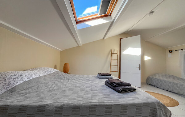 Location de vacances - Saint André de Roquepertuis , France - FLG977 604