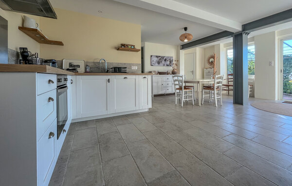 Location de vacances - Saint André de Roquepertuis , France - FLG977 401