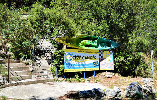 Vakantiehuis - Lussan , Frankrijk - FLG979 905