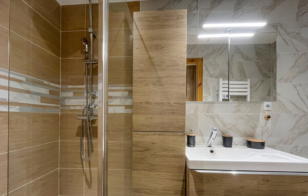 Location de vacances - Sernhac , France - FLG980 702