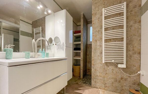 Location de vacances - Aramon , France - FLG985 702