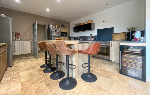 Location de vacances - Montaren St Mediers , France - FLG995 6