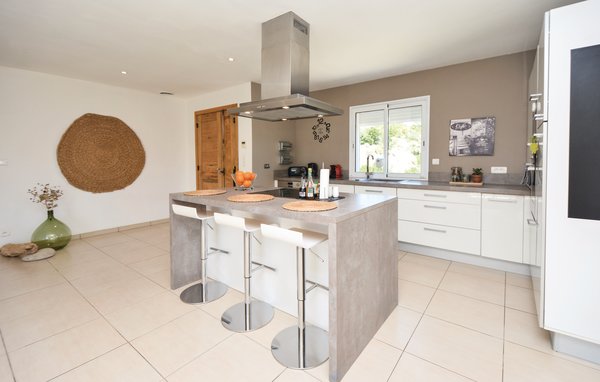 Holiday Home - St-Nazaire de Ladarez , France - FLH129 5