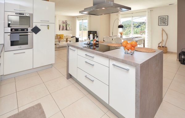Holiday Home - St-Nazaire de Ladarez , France - FLH129 402
