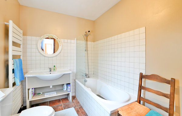 Location de vacances - Aspiran , France - FLH180 701