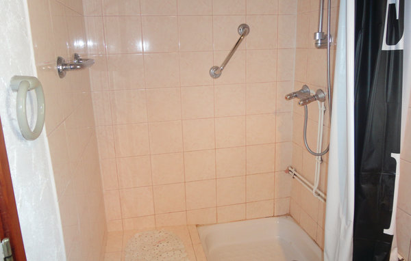 Location de vacances - Aspiran , France - FLH180 703