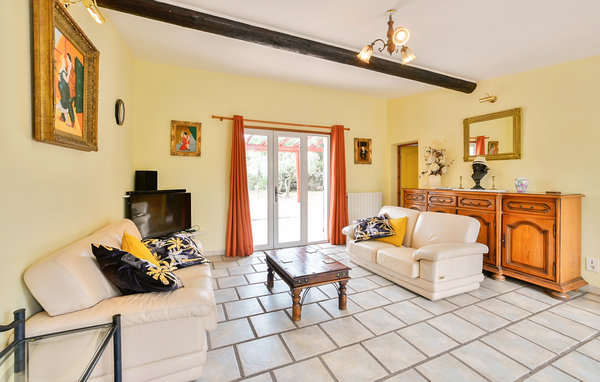 Location de vacances - Aspiran , France - FLH180 301