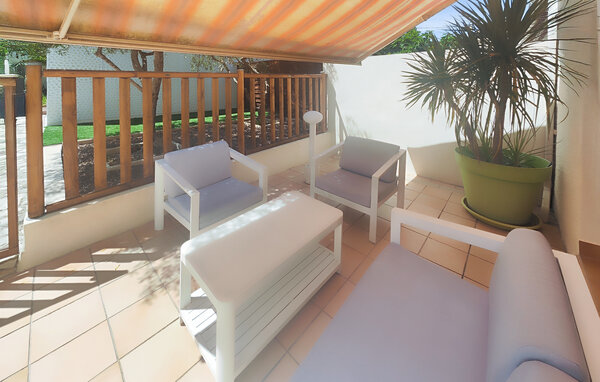 Casa de vacaciones - Tourbes , Francia - FLH247 103