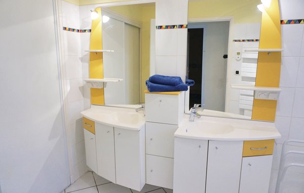 Casa de vacaciones - Creissan , Francia - FLH311 703