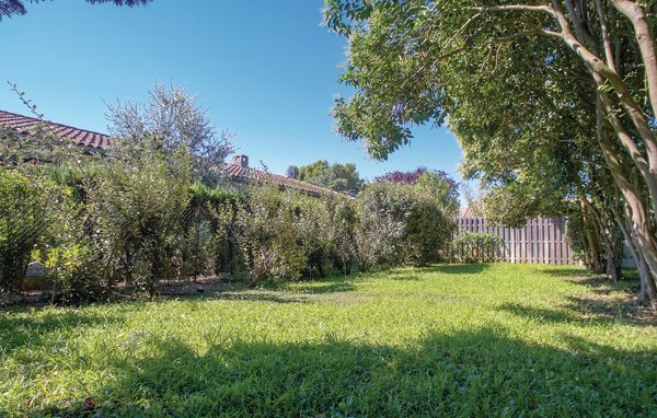 Holiday Home - Thézan-lès-Béziers , France - FLH321 8