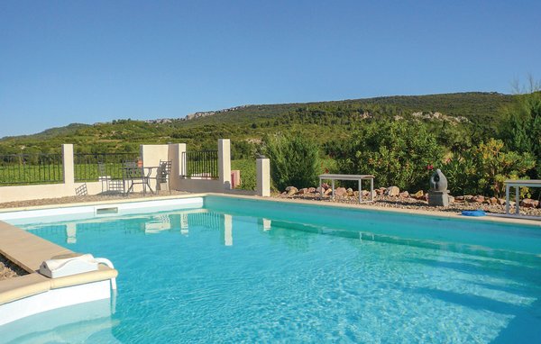 Location de vacances - Prades sur Vernazobre , France - FLH323 1