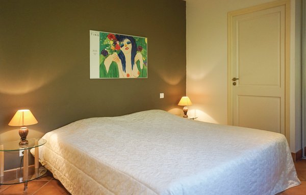Semesterhus - Pierrerue , Frankrike - FLH331 602