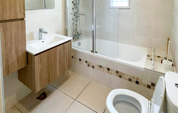 Location de vacances - Saint Pons de Mauchiens , France - FLH354 701