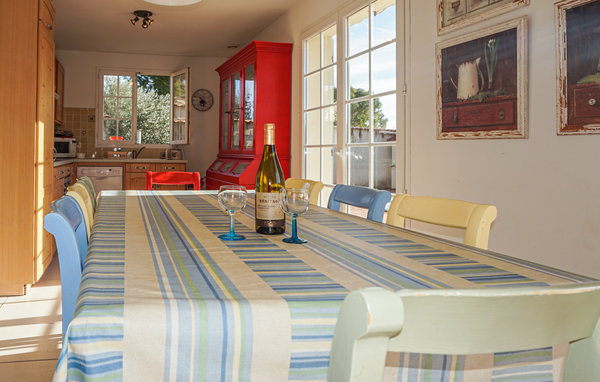 Location de vacances - Saint Pons de Mauchiens , France - FLH354 303