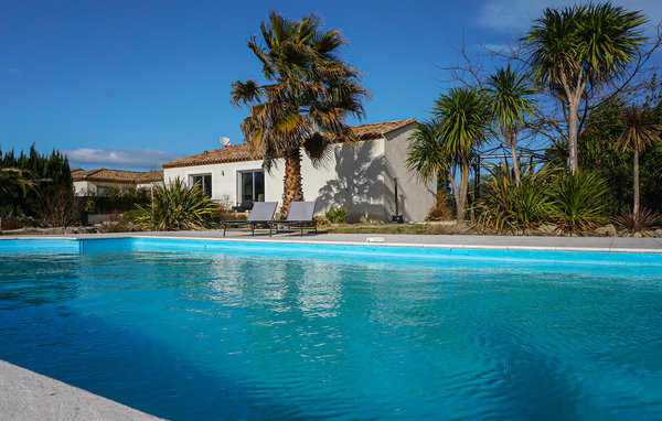 Foto: Saint-Geniès-de-Fontedit - Languedoc-Roussillon