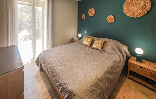 Holiday Home - Saint-Jean-de-Minervois , France - FLH386 603