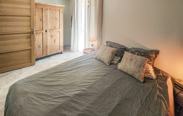 Holiday Home - Saint-Jean-de-Minervois , France - FLH386 606