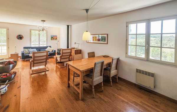 Holiday Home - Fouzilhon , France - FLH392 304