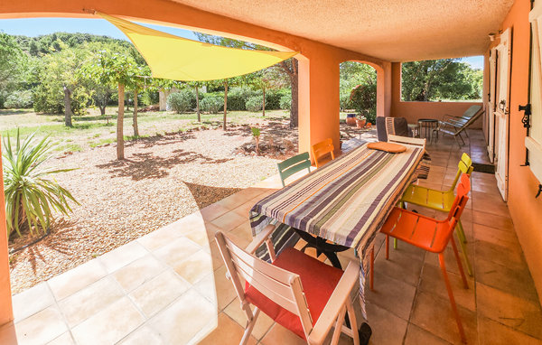 Holiday Home - Fouzilhon , France - FLH392 9