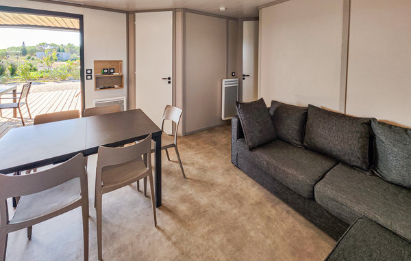 Location de vacances - Olonzac , France - FLH396 4