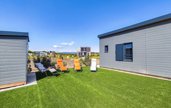 Location de vacances - Olonzac , France - FLH396 105