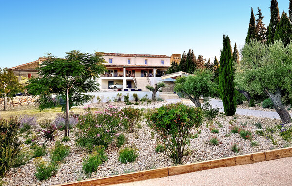 Holiday Home - Saint Jean de Minervois , France - FLH435 81
