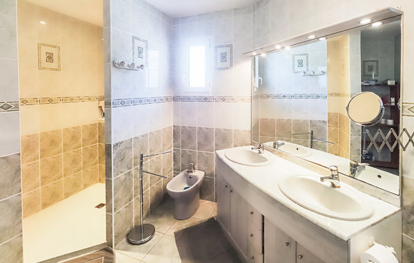 Holiday Home - Prades-sur-Vernazobre , France - FLH437 702