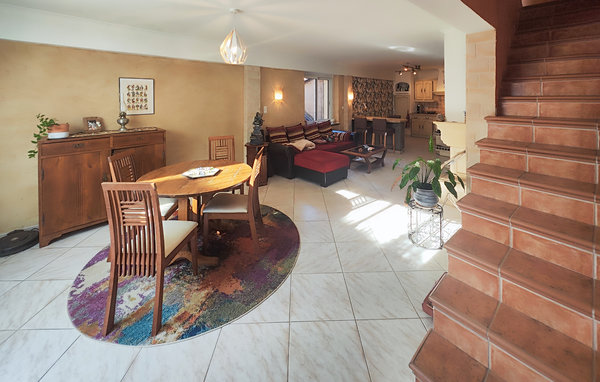 Location de vacances - Abeilhan , France - FLH440 302