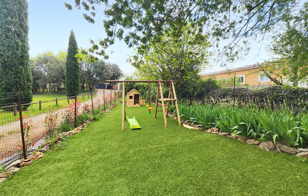 Location de vacances - Faugères , France - FLH444 9