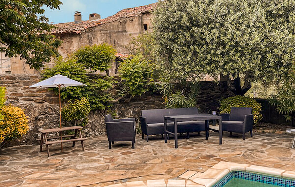 Location de vacances - Faugères , France - FLH444 11