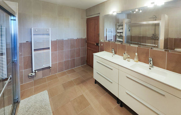 Holiday Home - Montblanc , France - FLH547 701