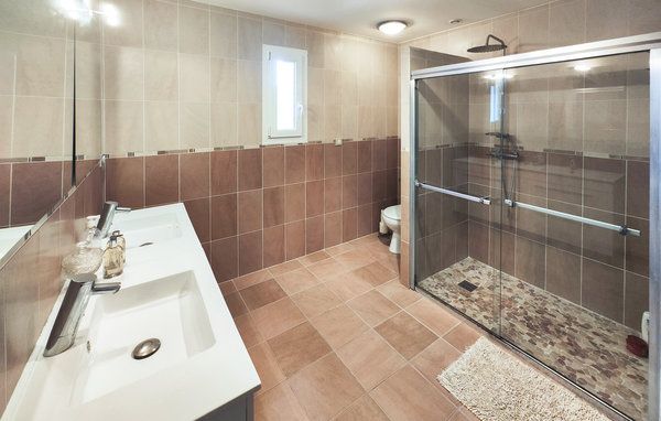 Holiday Home - Montblanc , France - FLH547 702